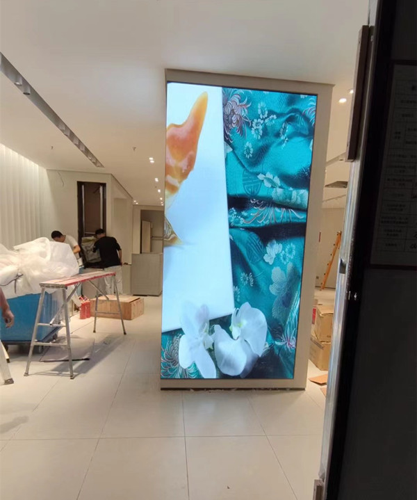 兴城商场门店转角LED显示屏